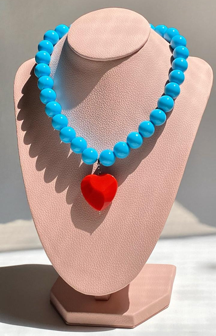 COLLAR LLAMATIVO
