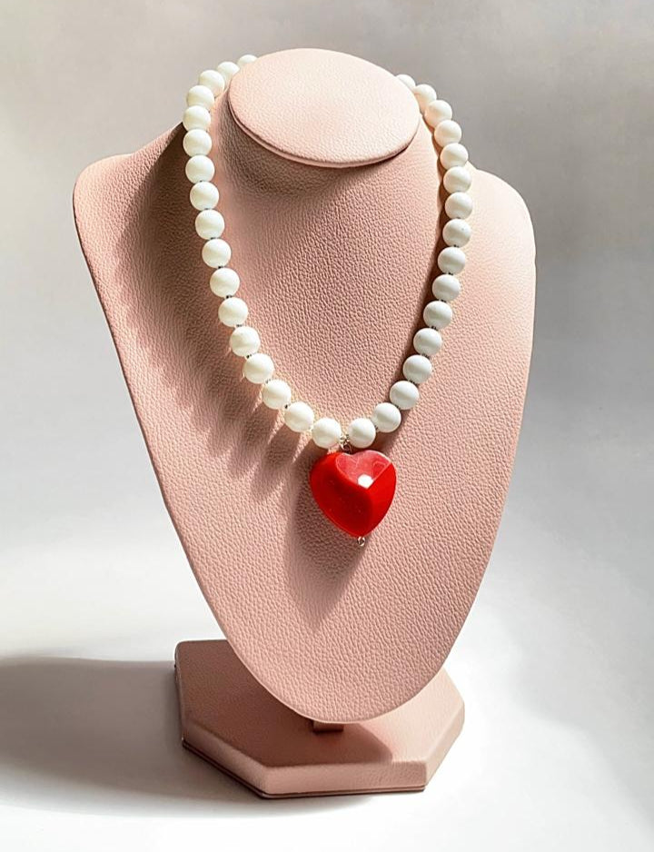 COLLAR LLAMATIVO