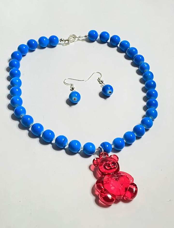 COLLAR LLAMATIVO